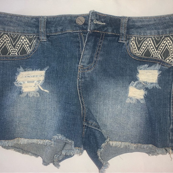 Allen B shorts size 2 - Picture 2 of 10
